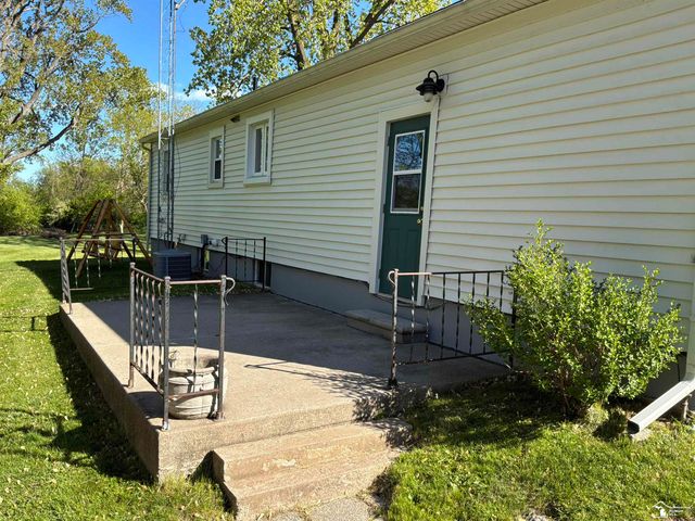 2139 Sandy Creek Rd, Frenchtown Twp, MI 48162