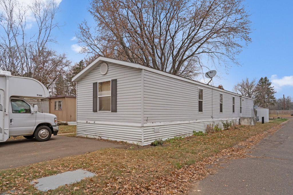 38725 12th Avenue 83, North Branch, MN 55056