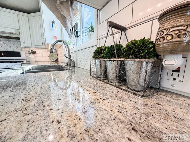 7281 N 45 E, Idaho Falls, ID 83401