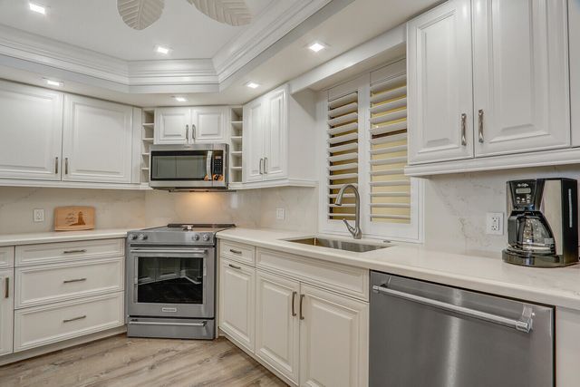 200 S Beach Road 802, Tequesta, FL 33469