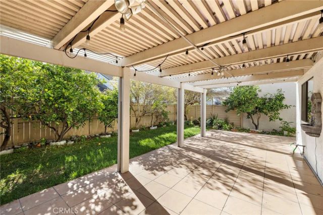 46 Silkberry, Irvine, CA 92614