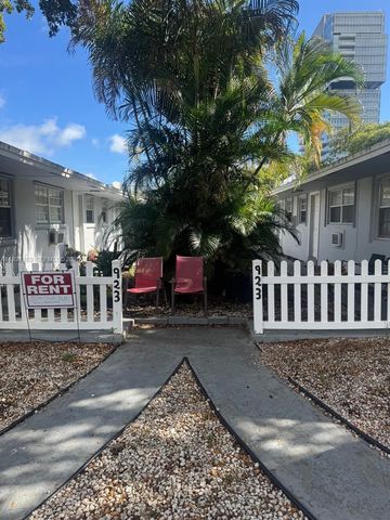 923 SE 2nd Ave 1-6, Hallandale Beach, FL 33009