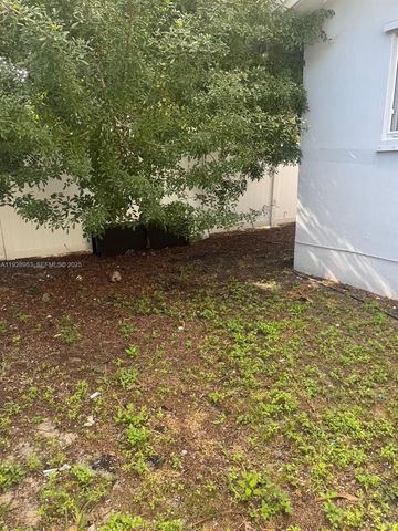 923 SE 2nd Ave 1-6, Hallandale Beach, FL 33009