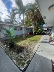 923 SE 2nd Ave 1-6, Hallandale Beach, FL 33009
