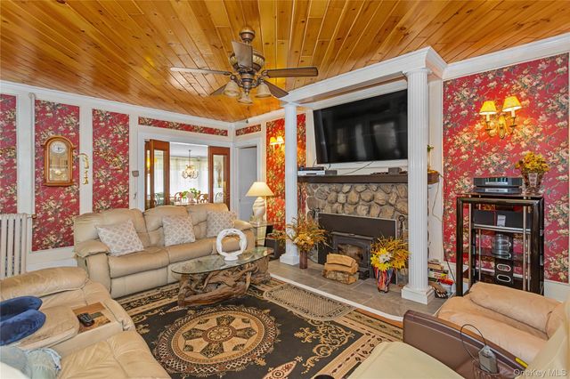 46 Lakewood Avenue, Monticello, NY 12701