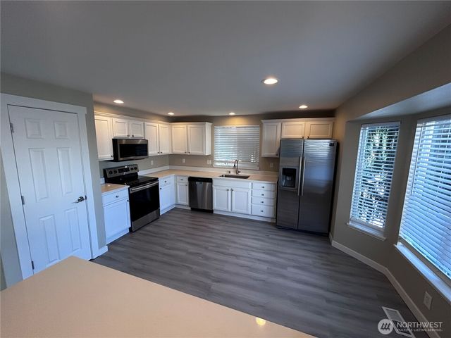 7621 67th Street NE, Marysville, WA 98270