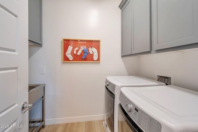 22696 E BONANZA Way, Queen Creek, AZ 85142