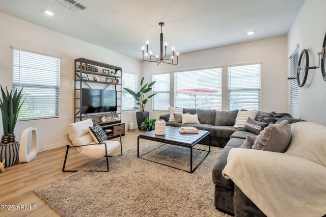 22696 E BONANZA Way, Queen Creek, AZ 85142