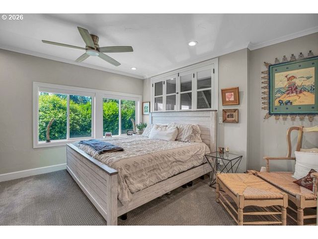 828 7TH St, Lake Oswego, OR 97034