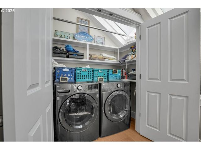 828 7TH St, Lake Oswego, OR 97034