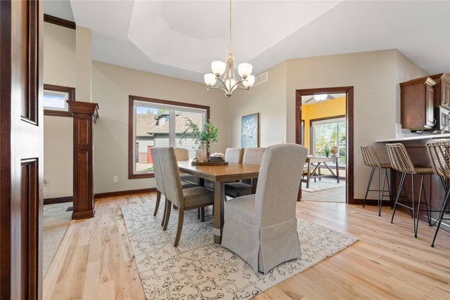 811 NW Boulder Point Place, Ankeny, IA 50023