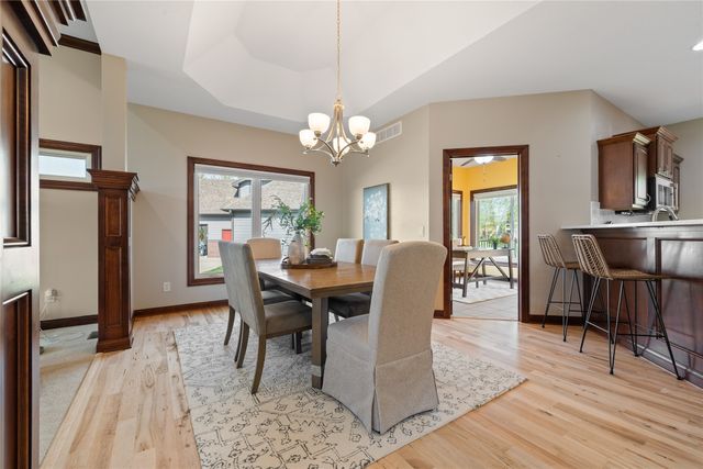 811 NW Boulder Point Place, Ankeny, IA 50023