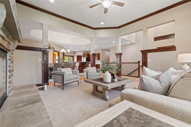 811 NW Boulder Point Place, Ankeny, IA 50023