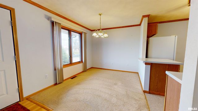 2 ROYAL Court, Washington, IL 61571