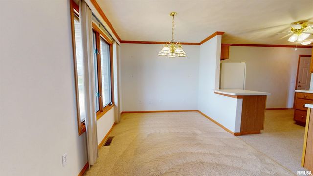 2 ROYAL Court, Washington, IL 61571