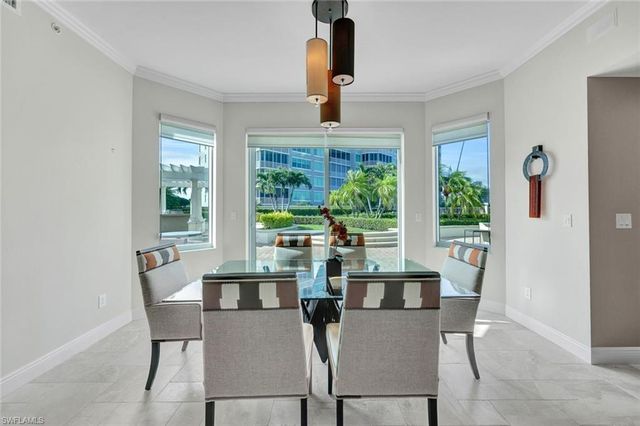 265 Indies WAY T1, Naples, FL 34110