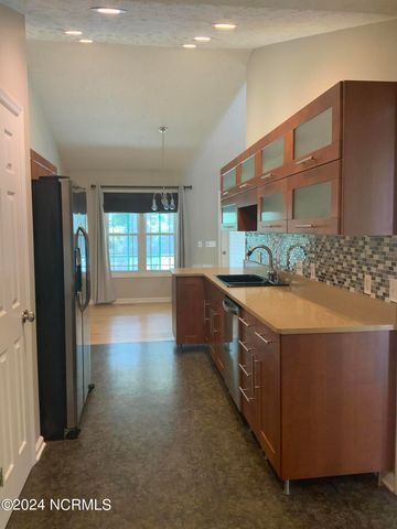 30 Winchester Road, Pinehurst, NC 28374