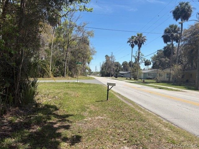 1325 NW 19th Street, Crystal River, FL 34428