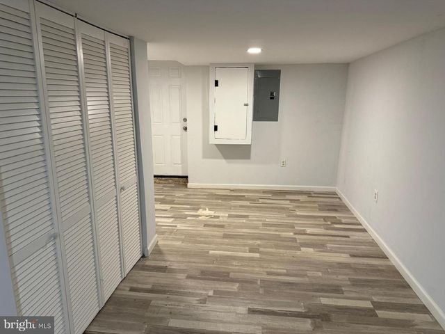 2055 GRINNALDS AVE, Baltimore, MD 21230