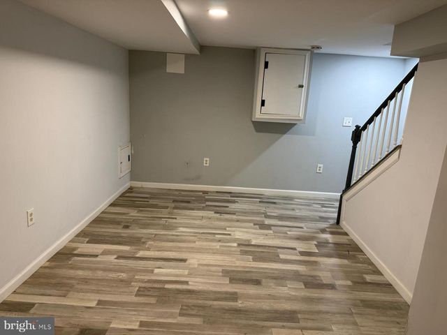 2055 GRINNALDS AVE, Baltimore, MD 21230