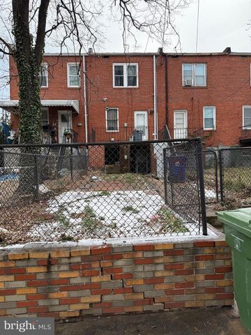 2055 GRINNALDS AVE, Baltimore, MD 21230