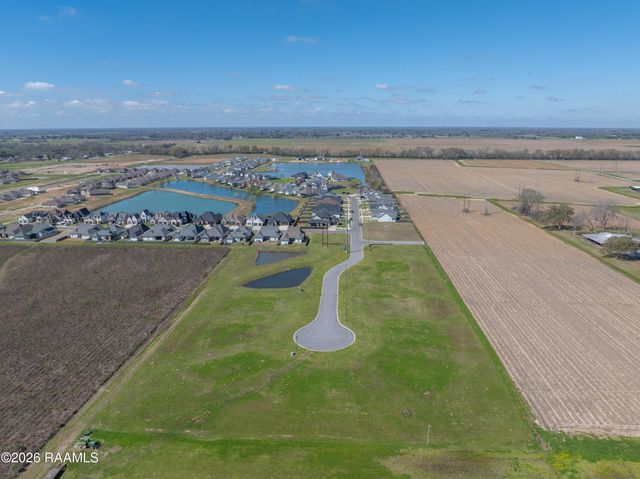 110 Tarpon Springs Way, Youngsville, LA 70592