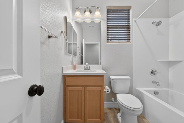 656 Bartonville Rd, Lincoln, CA 95648