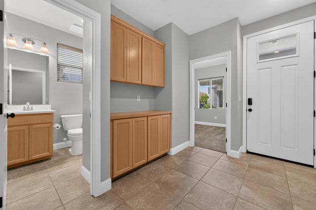 656 Bartonville Rd, Lincoln, CA 95648