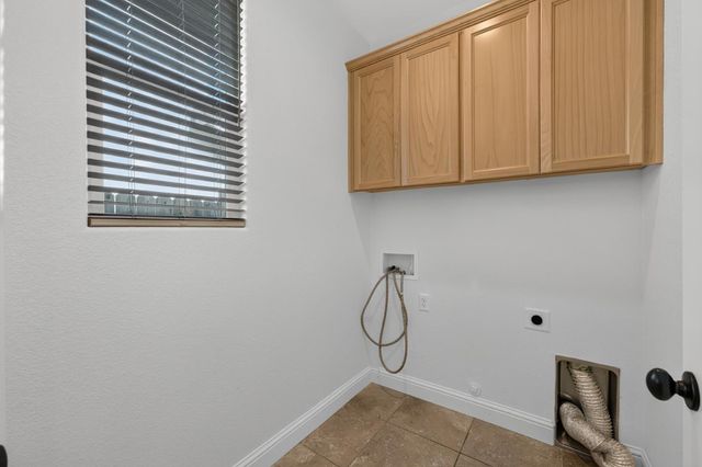 656 Bartonville Rd, Lincoln, CA 95648