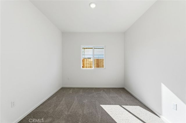 889 S Philip, Fowler, CA 93625