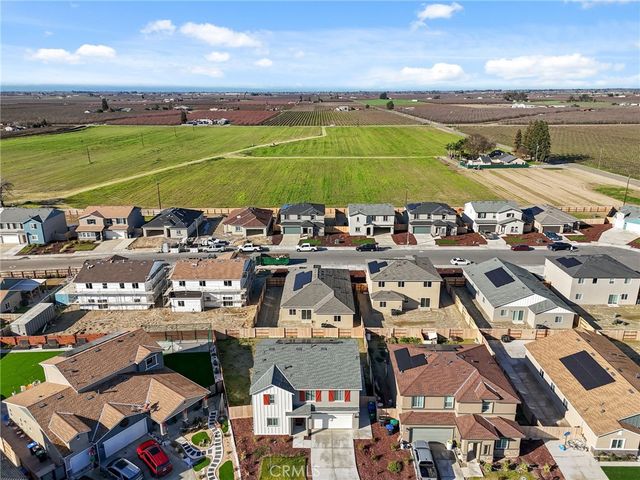 889 S Philip, Fowler, CA 93625