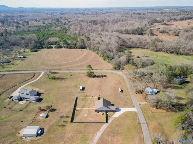382 Herman Bailey Road, Somerville, AL 35670