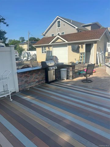 869 De Mott Avenue, Baldwin, NY 11510