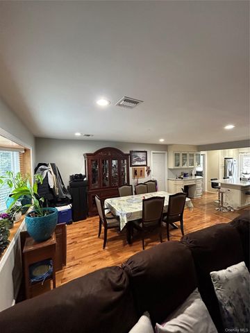 869 De Mott Avenue, Baldwin, NY 11510