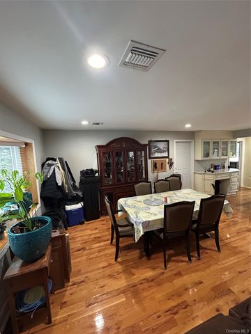 869 De Mott Avenue, Baldwin, NY 11510