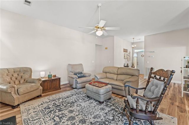 475 Silver Creek Trail, Kernersville, NC 27284