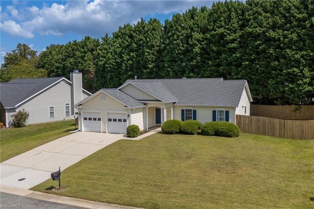 475 Silver Creek Trail, Kernersville, NC 27284