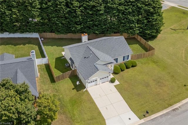 475 Silver Creek Trail, Kernersville, NC 27284