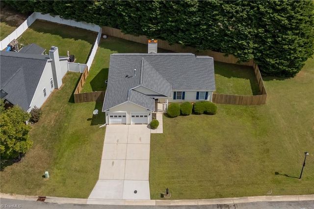 475 Silver Creek Trail, Kernersville, NC 27284