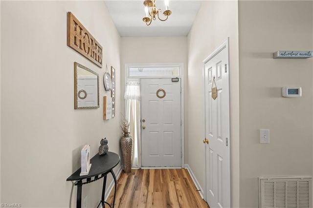 475 Silver Creek Trail, Kernersville, NC 27284