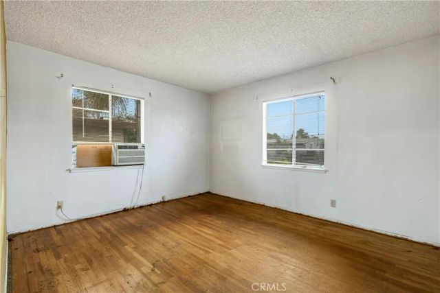 8341 Minuet Place, Panorama City, CA 91402