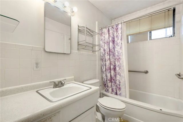 8341 Minuet Place, Panorama City, CA 91402