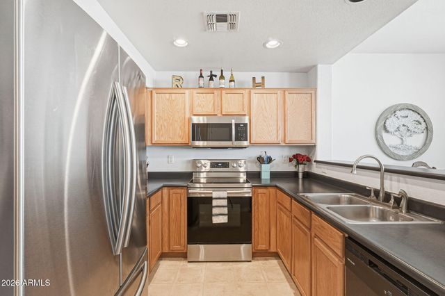 1886 E Don Carlos Avenue 170, Tempe, AZ 85281