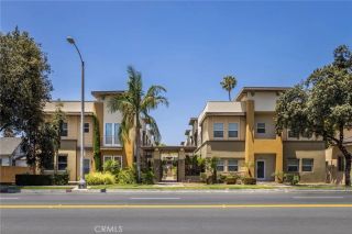 431 N Los Robles Avenue 2, Pasadena, CA 91101