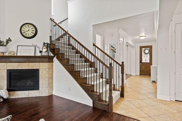 617 Wellington Drive, Roanoke, TX 76262