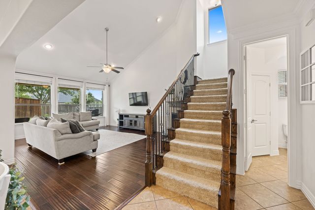 617 Wellington Drive, Roanoke, TX 76262