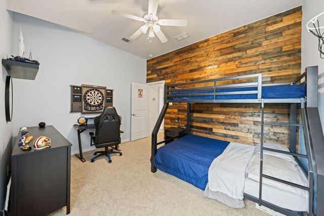617 Wellington Drive, Roanoke, TX 76262