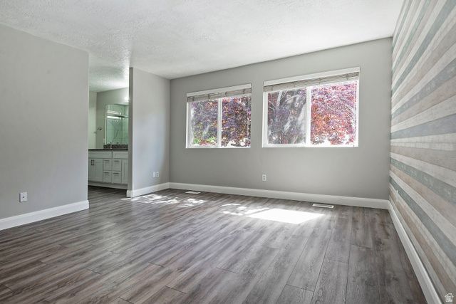 5991 S ORIGIN PL, Taylorsville, UT 84123