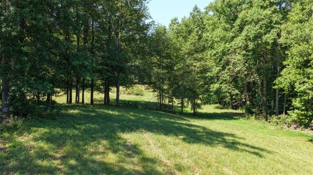 211 Little New York Road, Carrollton, GA 30116