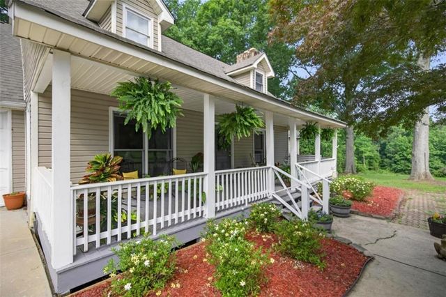 211 Little New York Road, Carrollton, GA 30116